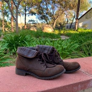 Cliffs by white mountain brown boots size 8